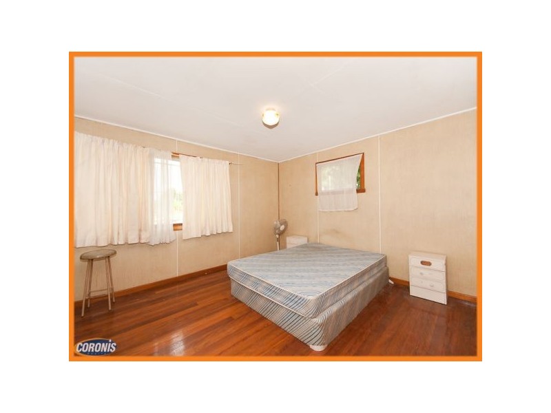 301 Kitchener Road, Stafford Heights QLD 4053