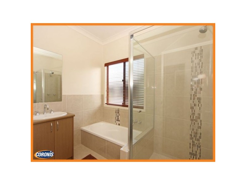 1164 Oakey Flat Road, Narangba QLD 4504