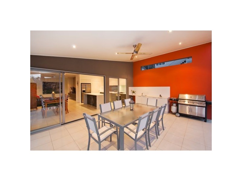 3 Naturesque Close, Mitchelton QLD 4053