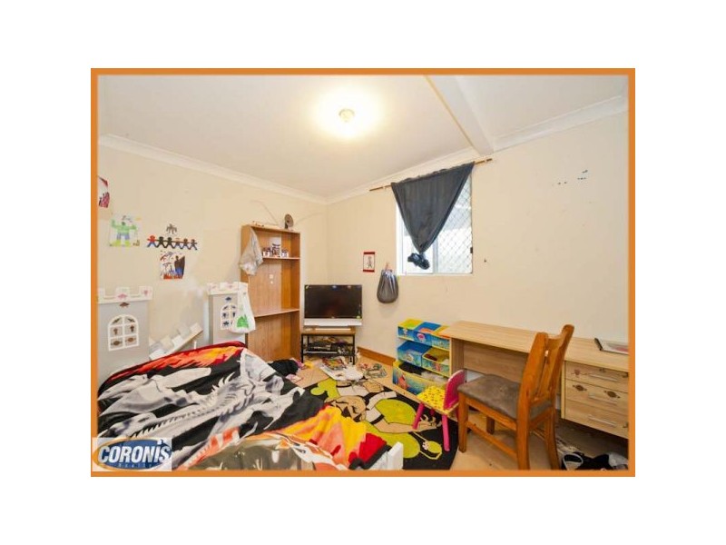 12 Gracemere Street, Newmarket QLD 4051