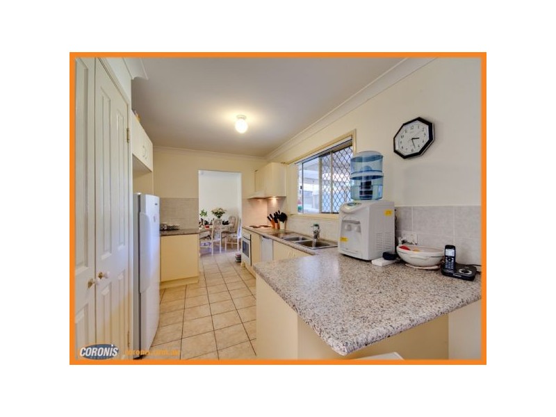 37 Raffindale Avenue, Dakabin QLD 4503