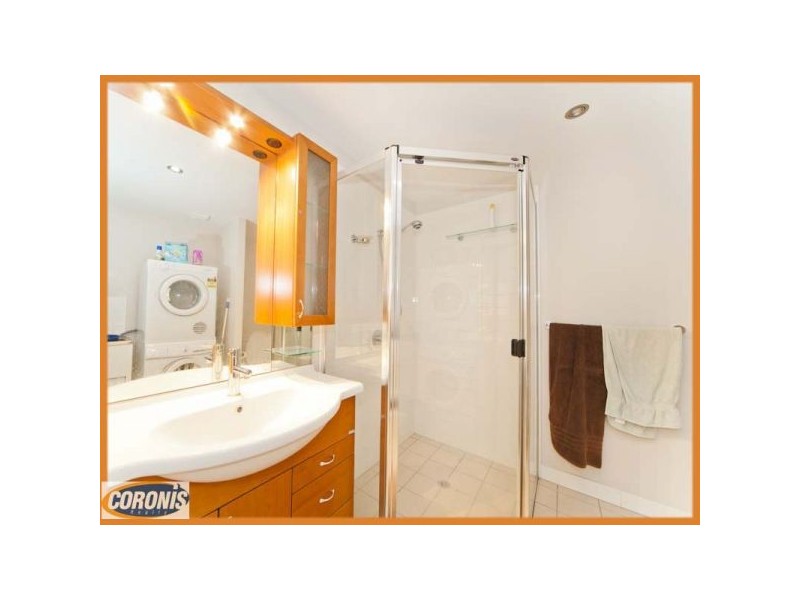 4/85 Nudgee Road, Hamilton QLD 4007