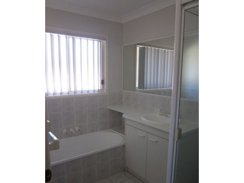20 Speilberg Street, Mcdowall QLD 4053