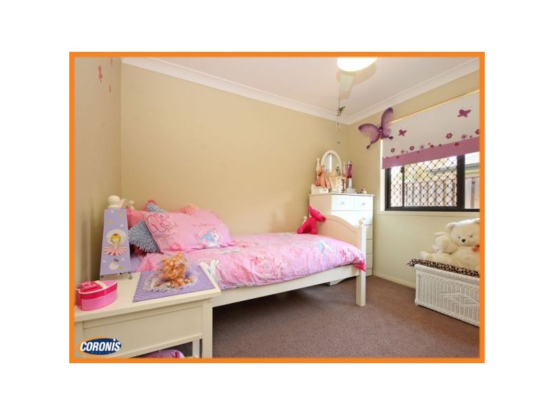 7 Azure Place, Narangba QLD 4504