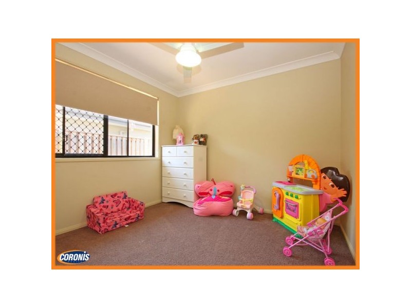 7 Azure Place, Narangba QLD 4504