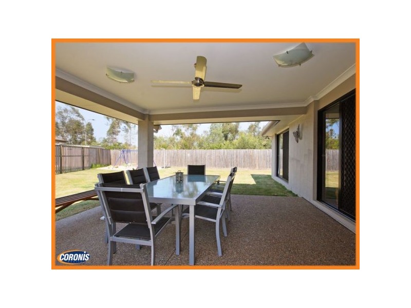 7 Azure Place, Narangba QLD 4504