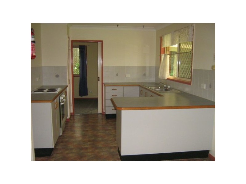 18 Talbot Drive, Kallangur QLD 4503