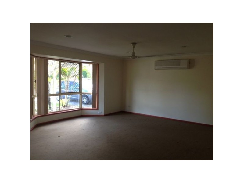 18 Talbot Drive, Kallangur QLD 4503