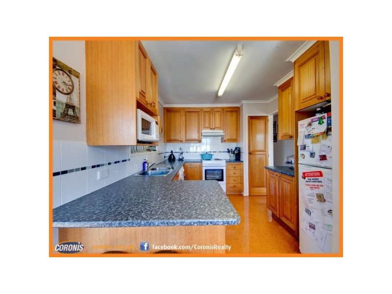 8 Maurice Street, Kallangur QLD 4503