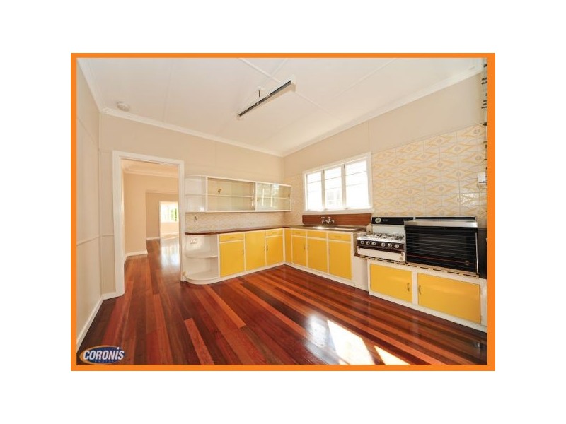 31 Ernest Street, Manly QLD 4179