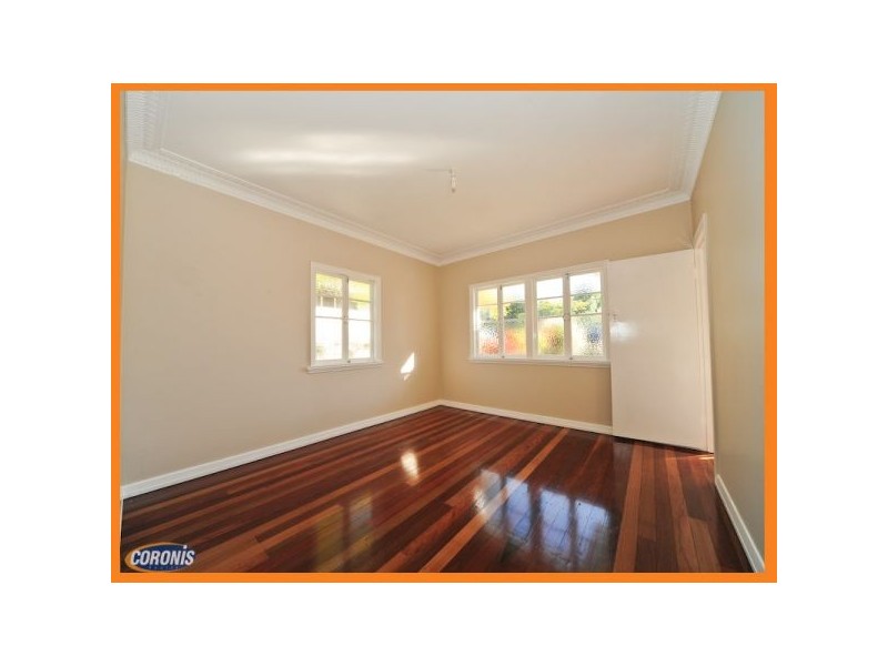 31 Ernest Street, Manly QLD 4179