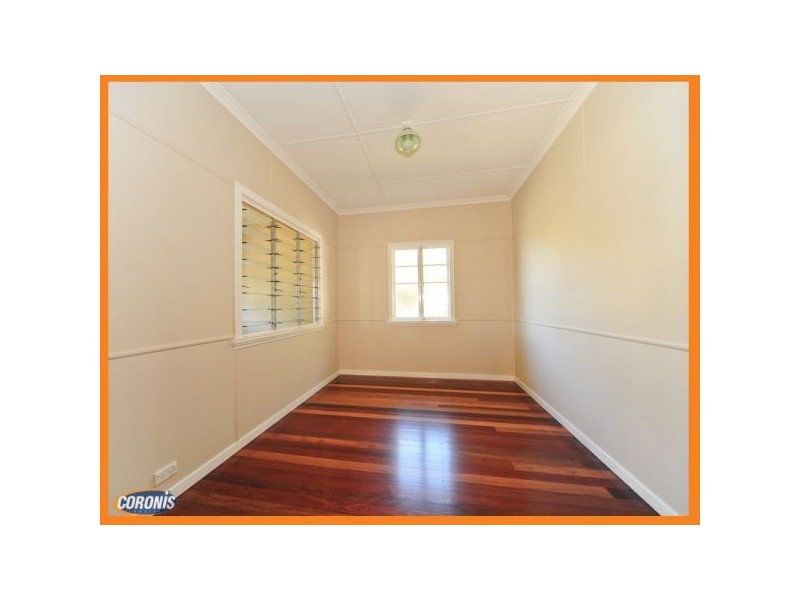 31 Ernest Street, Manly QLD 4179