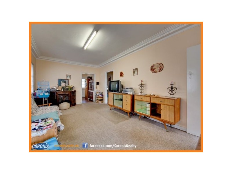 33 Ernest Street, Manly QLD 4179