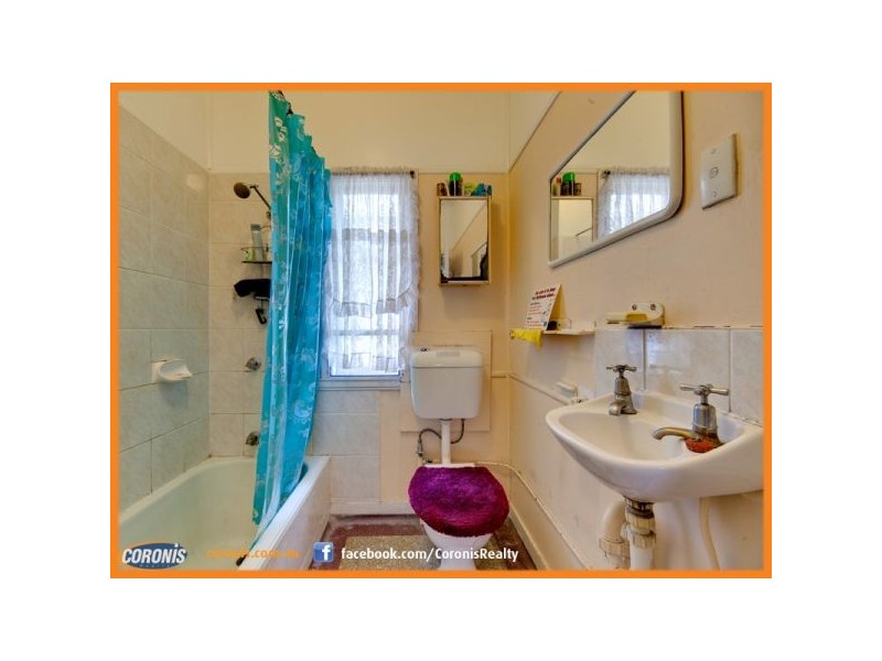 33 Ernest Street, Manly QLD 4179