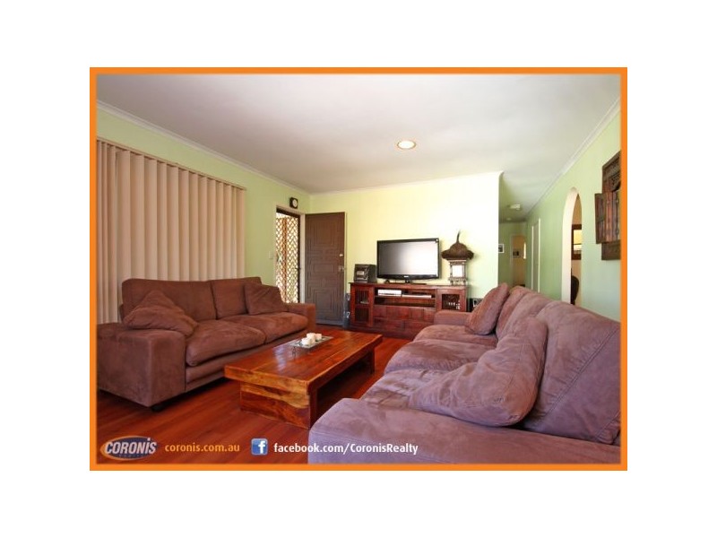 12 Mona Vale Way, Petrie QLD 4502