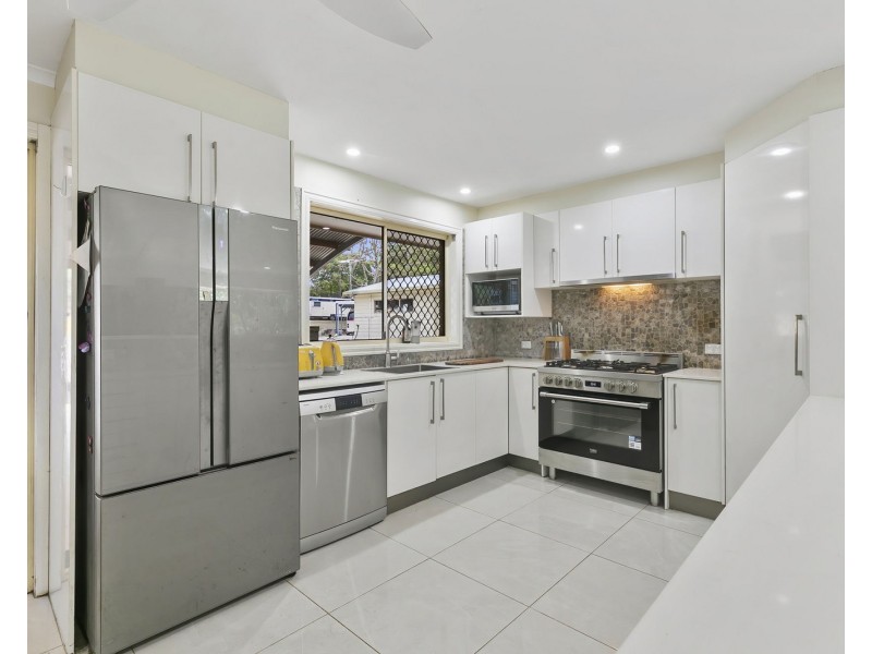 71 Firetail Court, Morayfield QLD 4506