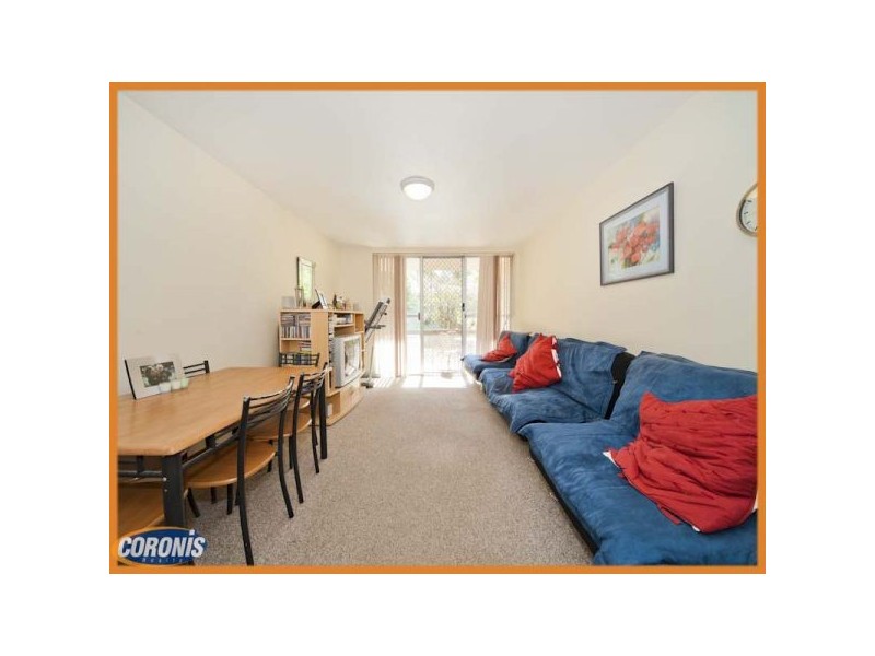 2/53 Clarence Road, Indooroopilly QLD 4068