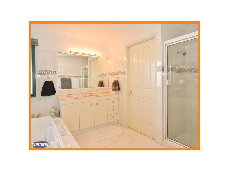 104 Kingsley Terrace, Manly QLD 4179