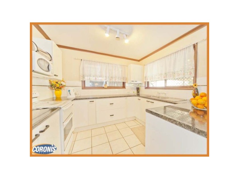 4 Federation Drive, Bethania QLD 4205