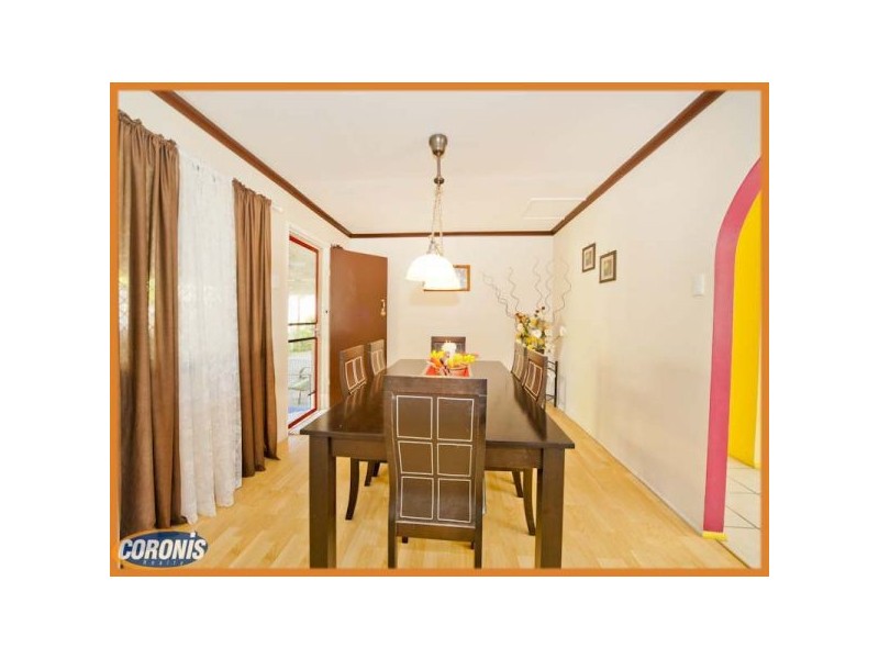 4 Federation Drive, Bethania QLD 4205