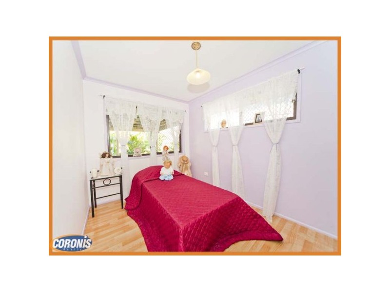 4 Federation Drive, Bethania QLD 4205