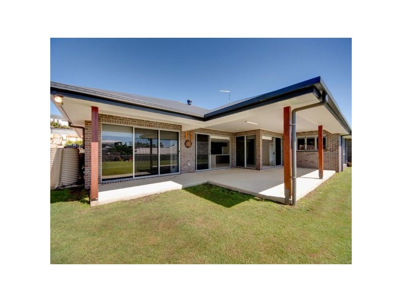 7 Anna Court, Cashmere QLD 4500