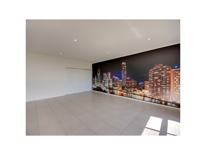 7 Anna Court, Cashmere QLD 4500