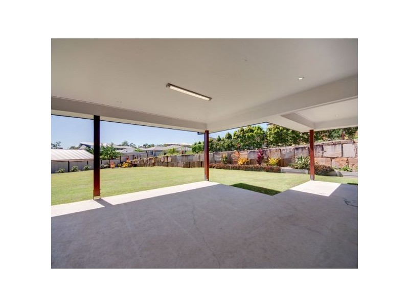 7 Anna Court, Cashmere QLD 4500