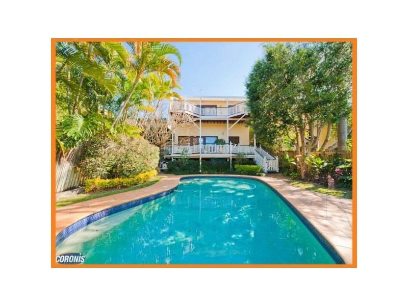 81 Lewin St, Bardon QLD 4065