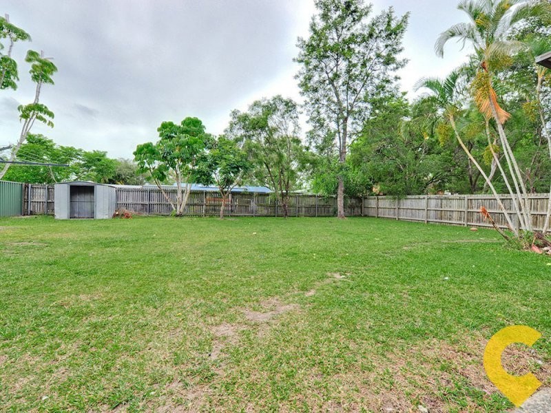 15 Rhoda Street, Loganlea QLD 4131