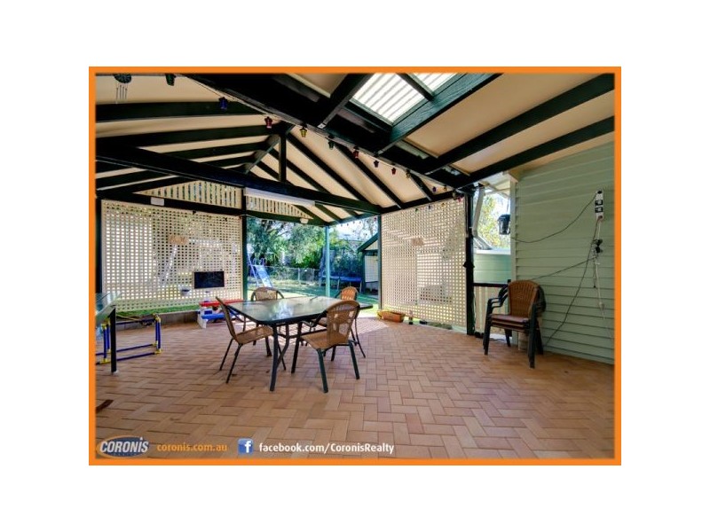 11 Grant Street, Camp Hill QLD 4152