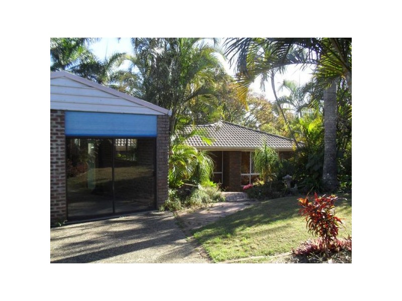 5 Crestleigh Court, Morayfield QLD 4506