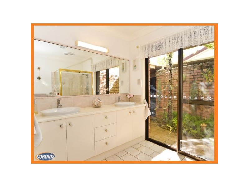 114 Barokee Drive, Tanah Merah QLD 4128