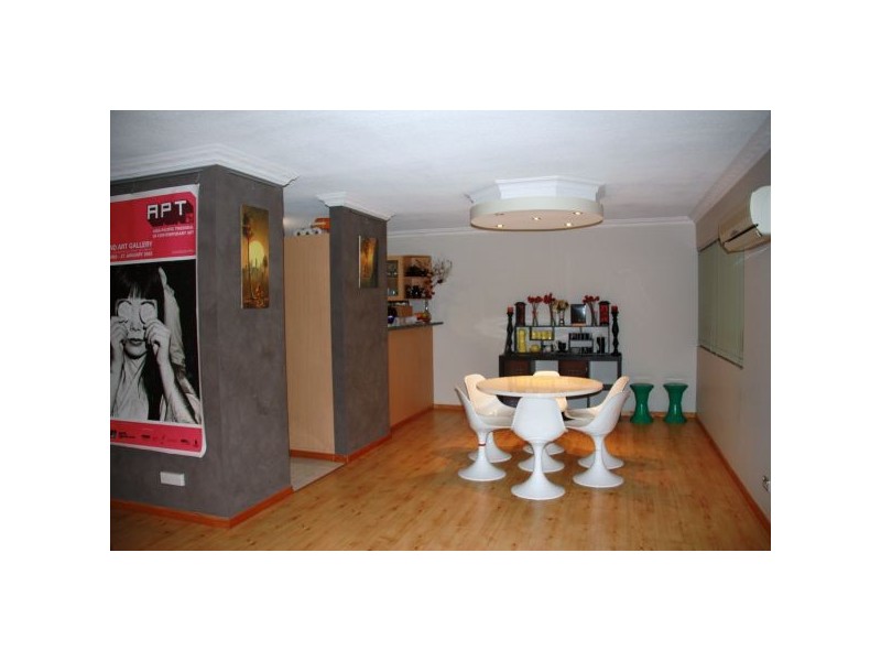 3/220 Cavendish Road, Coorparoo QLD 4151