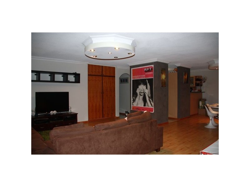 3/220 Cavendish Road, Coorparoo QLD 4151