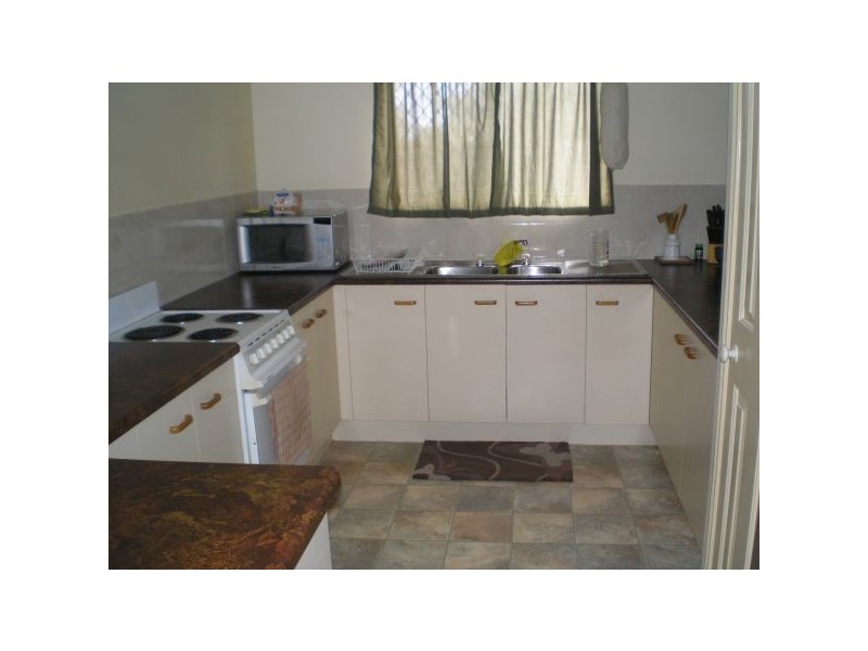 1/16 Hayes Street, Caboolture QLD 4510