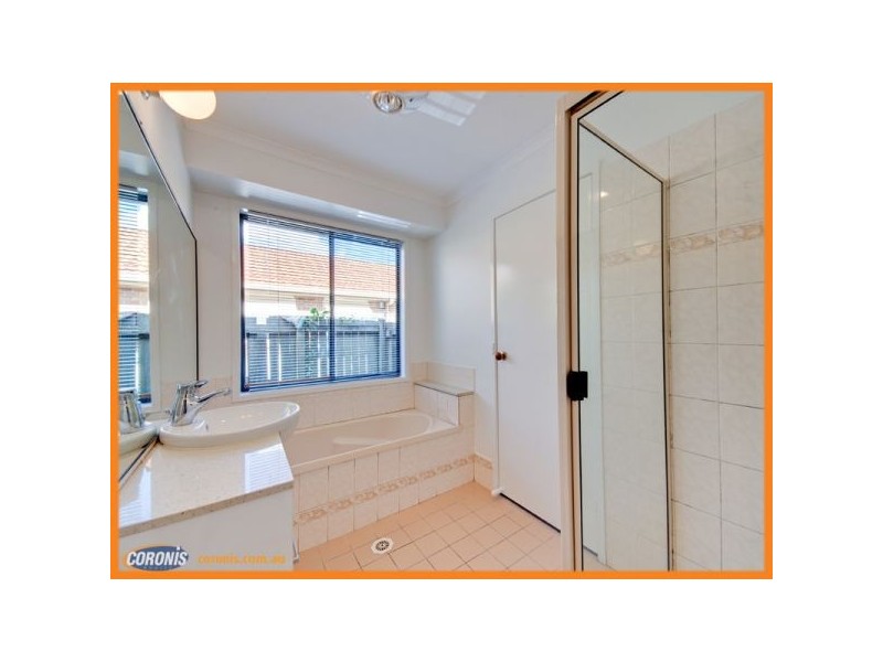 9 Pepperina Place, Fitzgibbon QLD 4018