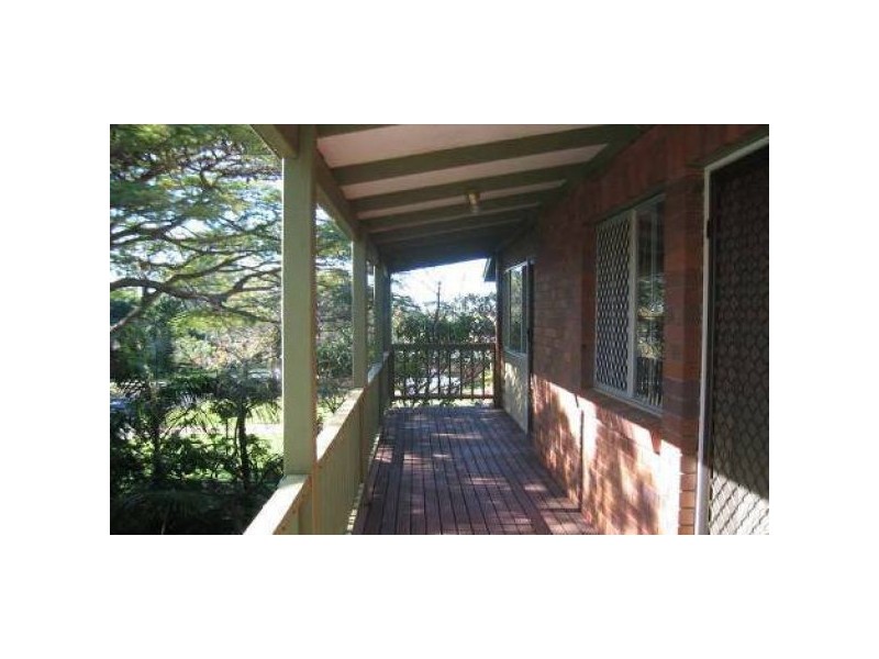 21 Warner Street, Wellington Point QLD 4160