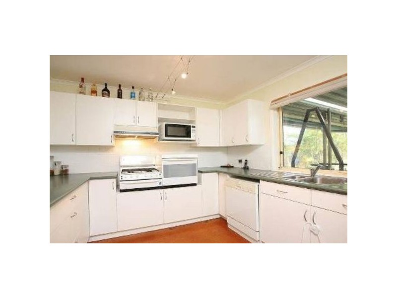 21 Warner Street, Wellington Point QLD 4160