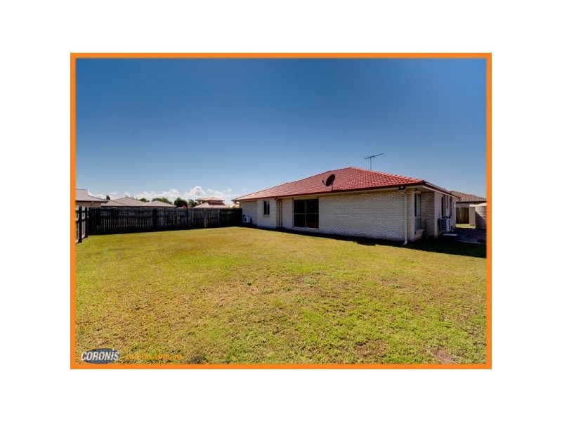27 Gecko Place, Ningi QLD 4511