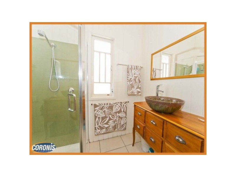 77 Jackson Street, Clayfield QLD 4011