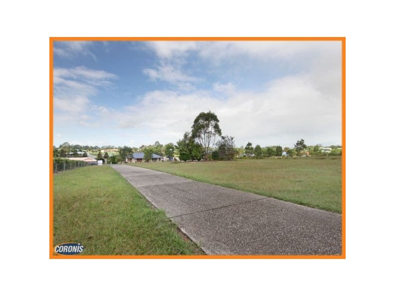18 Sammor Drive, Elimbah QLD 4516