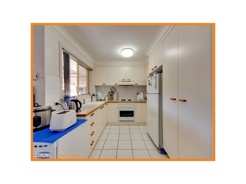 5 Emuglen Place, Ferny Grove QLD 4055