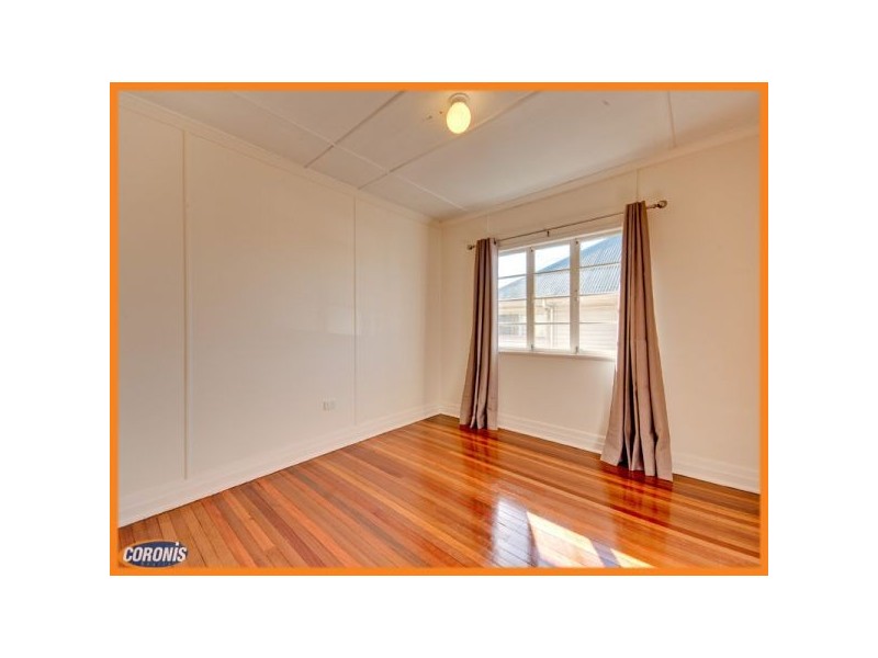 160 Edinburgh Castle Rd, Wavell Heights QLD 4012