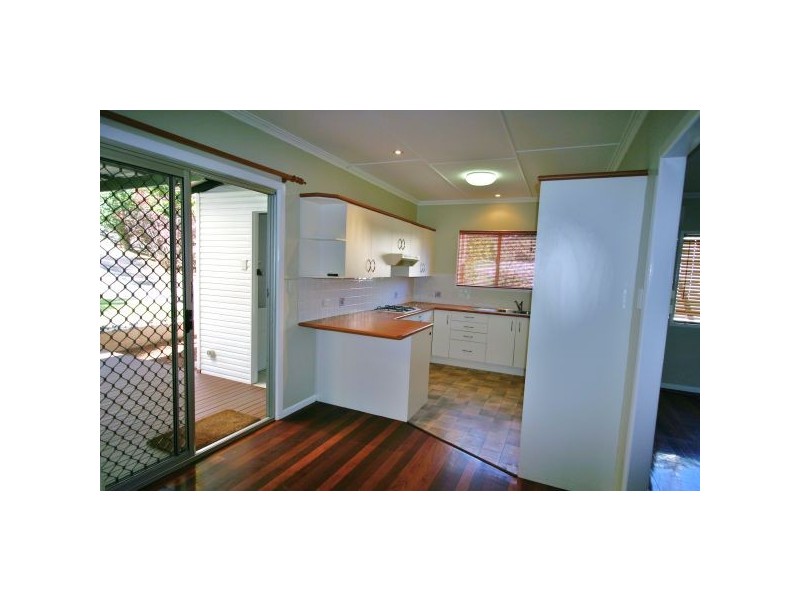 45 Wilgarning Street, Stafford Heights QLD 4053