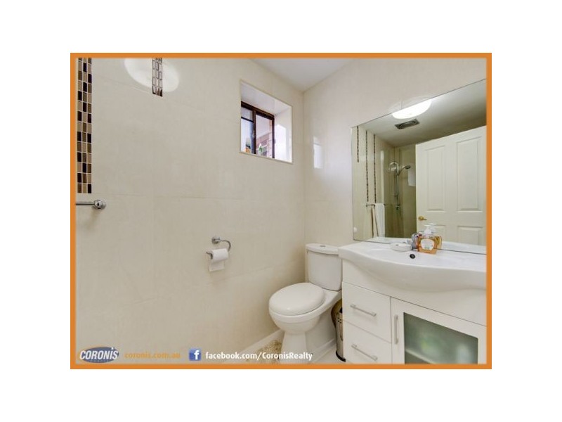 8 Chateau Street, Carseldine QLD 4034