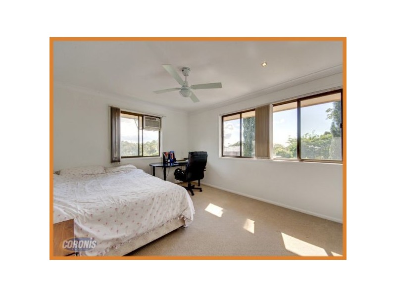 8 Chateau Street, Carseldine QLD 4034