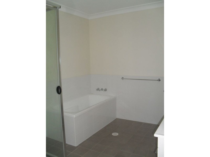 2/17 Morrow Street, Caboolture QLD 4510