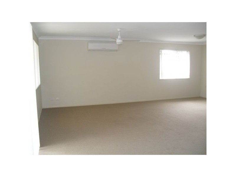 1/1 Schipper Street, Caboolture QLD 4510