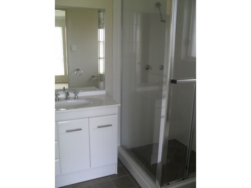 1/1 Schipper Street, Caboolture QLD 4510